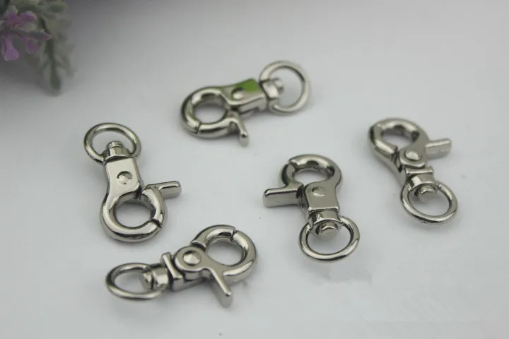 2858856371_1650373796_