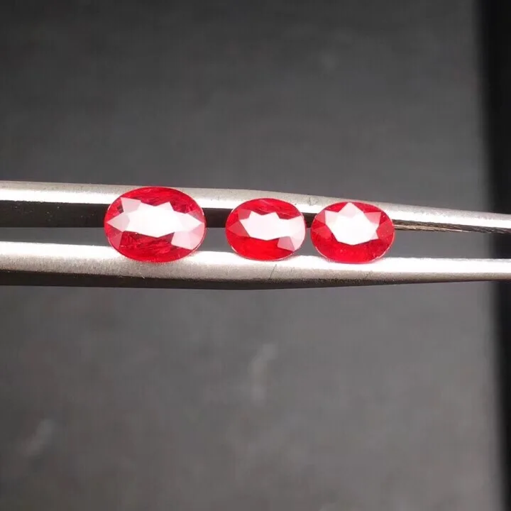 

CQT Certificated 1.62ct Unheat Oval Shape Faceted Natural Red Ruby Gems Loose Gemstones Rubi Loose Stones