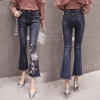

2019 New Slim flared pants female three-Dimensional Large Flower Edging Irregular High waist jeans Nine Points tights Size 26-31