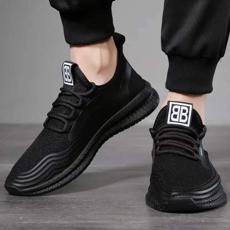 

2019 New White Red Black Fly Weave Sneakers Men Plus Size 48 Light Casual Shoes Men Famous Brand Designer Tenis Men Shoes