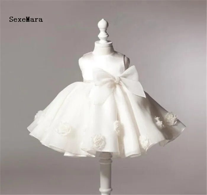Праздничные платья для маленьких девочек 1 год на день рождения платье принцессы для маленьких девочек белые платья из тюля на крестины рождественское платье с бантом для девочек - Цвет: Белый