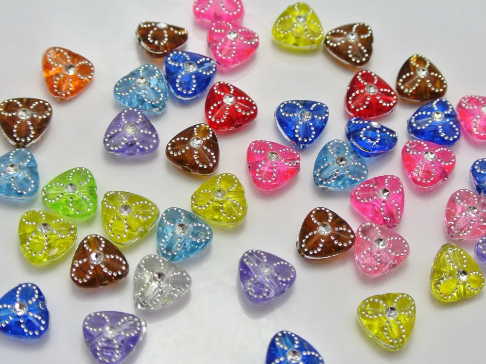 

400 Mixed Color Sparkling Silver Flower Acrylic Triangle Beads 9mm Spacer