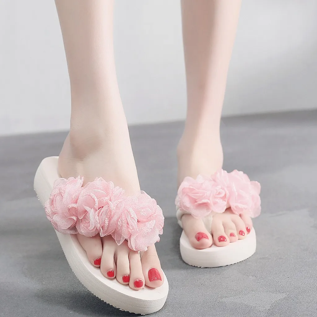 

Women Slippers 2019 New Fashion Muffin slippers lace flower Sandals Wedges Flip Flops Platform Slippers Shoes Soft beach Sandals