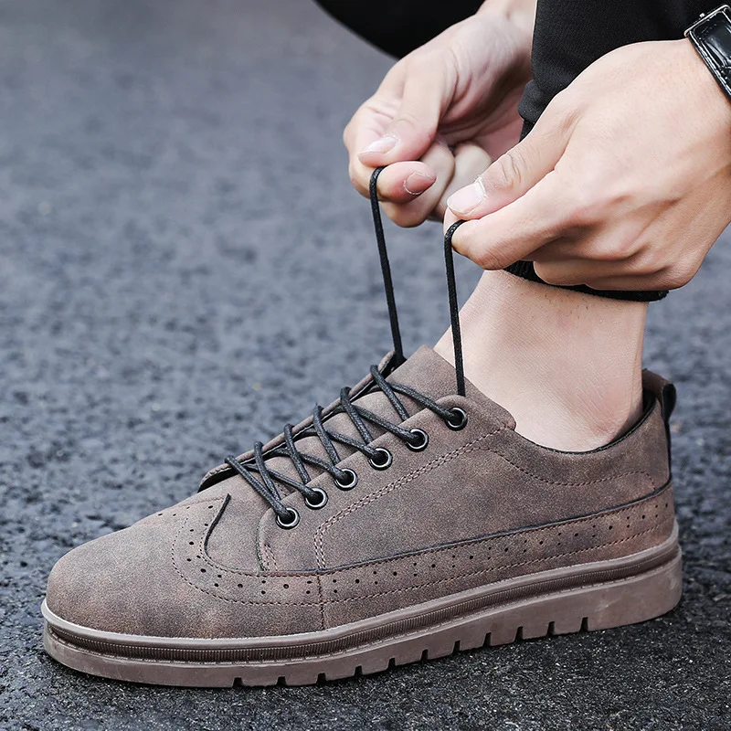 

Fashion Sneakers 2019 Spring Man Casual Shoes Fashion Black PU Material Shoes Spring Autumn Waterproof Light Shoes Men Sneakers