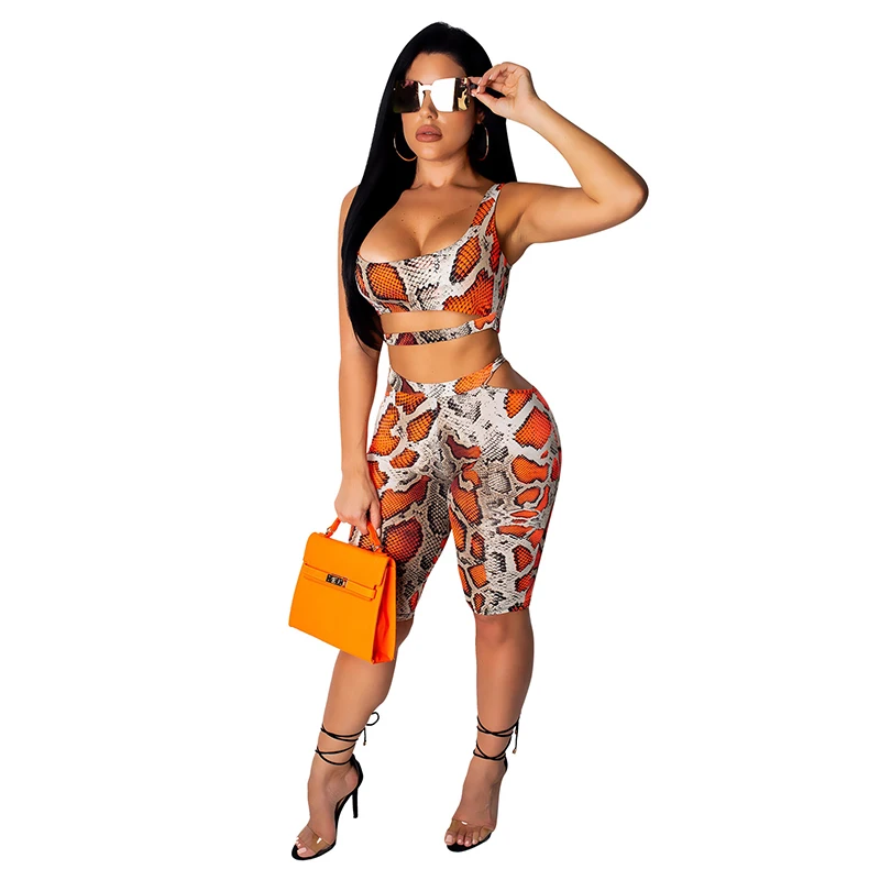 

Sexy Women's Two Piece Sets Snakeskin Print Irregular Navel Cropped Crop Tops + Five Pants Female Bodycon Suits Beach Playsuit