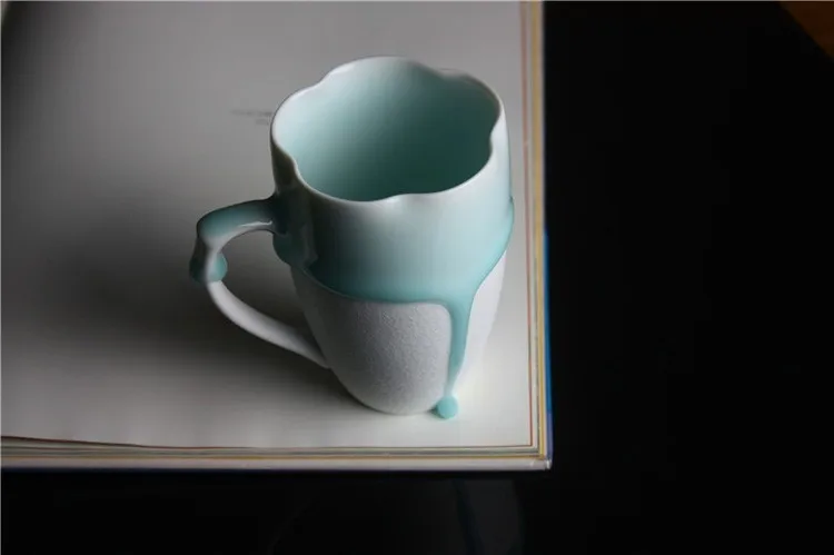 Ручная работа, креативная керамическая кружка с синим потоком глазури, круглая/Необычные фарфоровые чашки, белые/коричневые кофейные молочные кружки