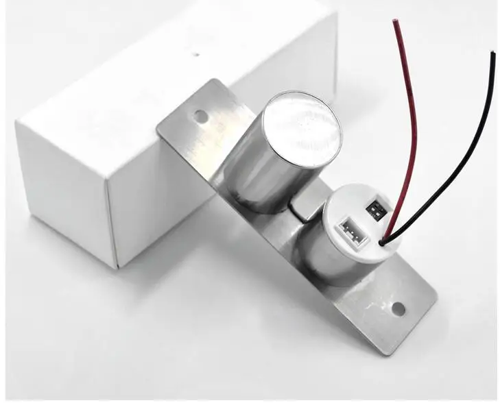 

DC12V small bolt lock unlocked automatically when Power off
