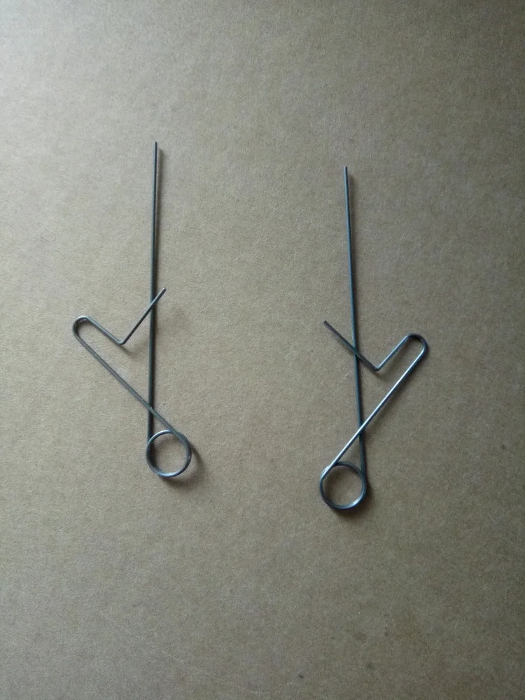 

2PCS Brother Brother Sweater Knitting Machine Accessories H260 Head Accessories A42 A43 Springs Accessory No 413362001 413363001