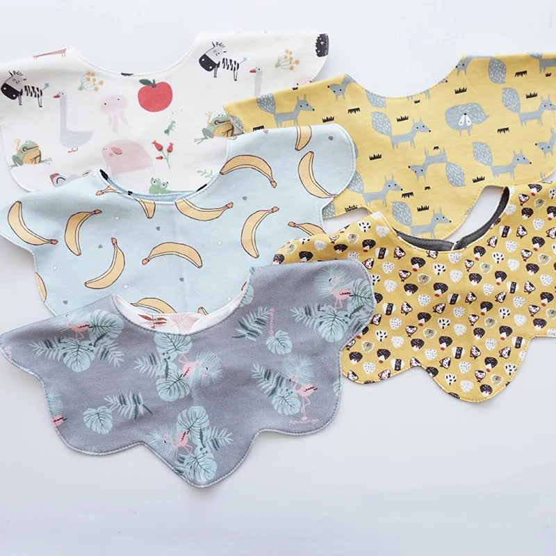 

Baby bib cute cartoon pattern baby baby waterproof saliva towel cotton suitable for 0-3 years old baby snoring cloth feeding