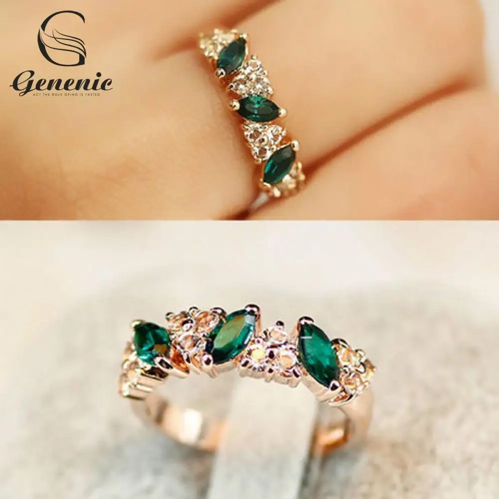 

2 Pcs Best Luxury Women Ladies Rhinestone Crystal Finger Dazzling Ring Jewelry