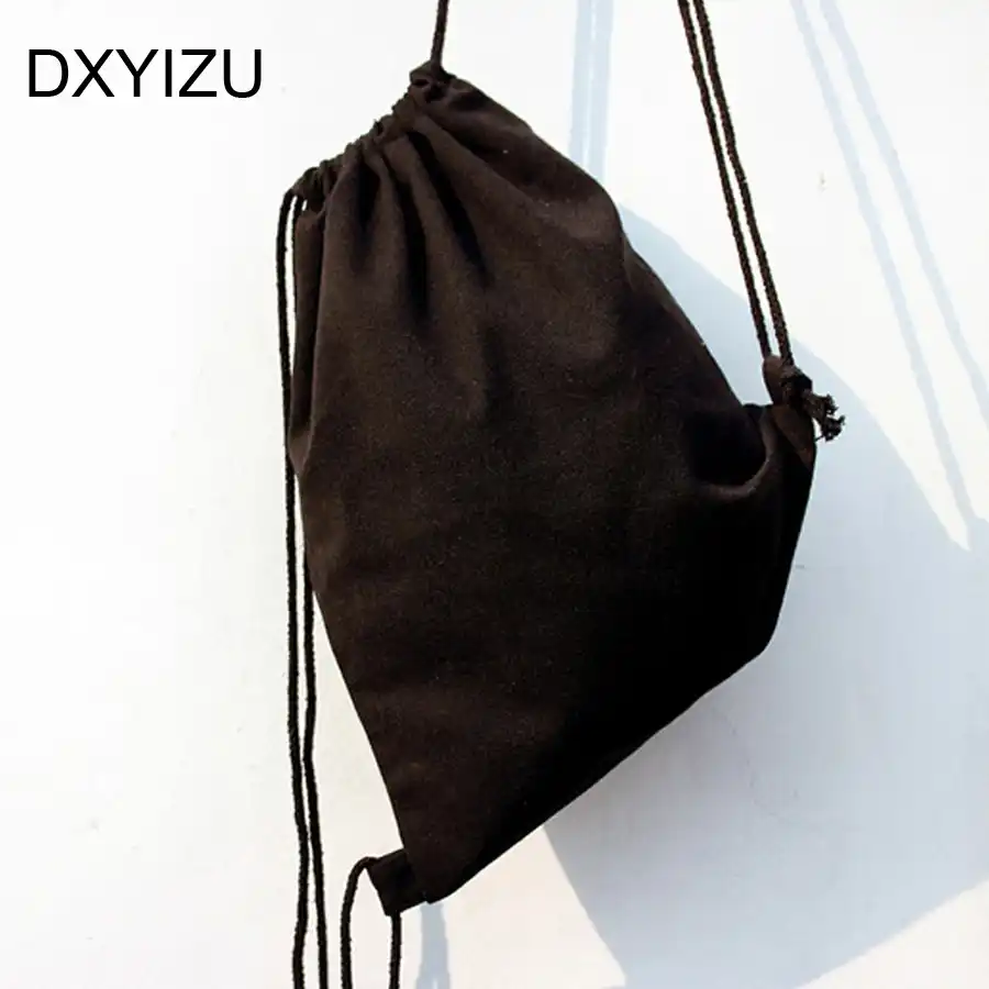 plain black messenger bag