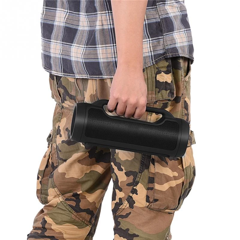 Portable-hand-held-Bluetooth-speaker-Wireless-Stereo-Bluetooth-Music-Hand-free-Support-TF-USB-AUX-FM (6)