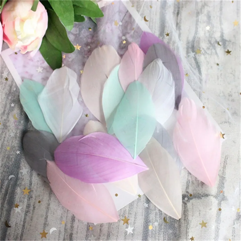 

Plumes Swan Feathers 5-9cm Colorful Dyed DIY Natural Goose Feathers for Home Decor Earrings Jewelry Clothing Accessories 50pcs