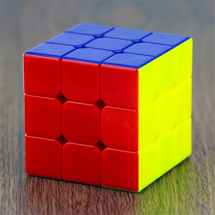 сломанный кубик. кубик рубик сломался. скрэмбл кубик рубика 3х3. разобранный кубик рубика 3х3. магический куб "квадрат".