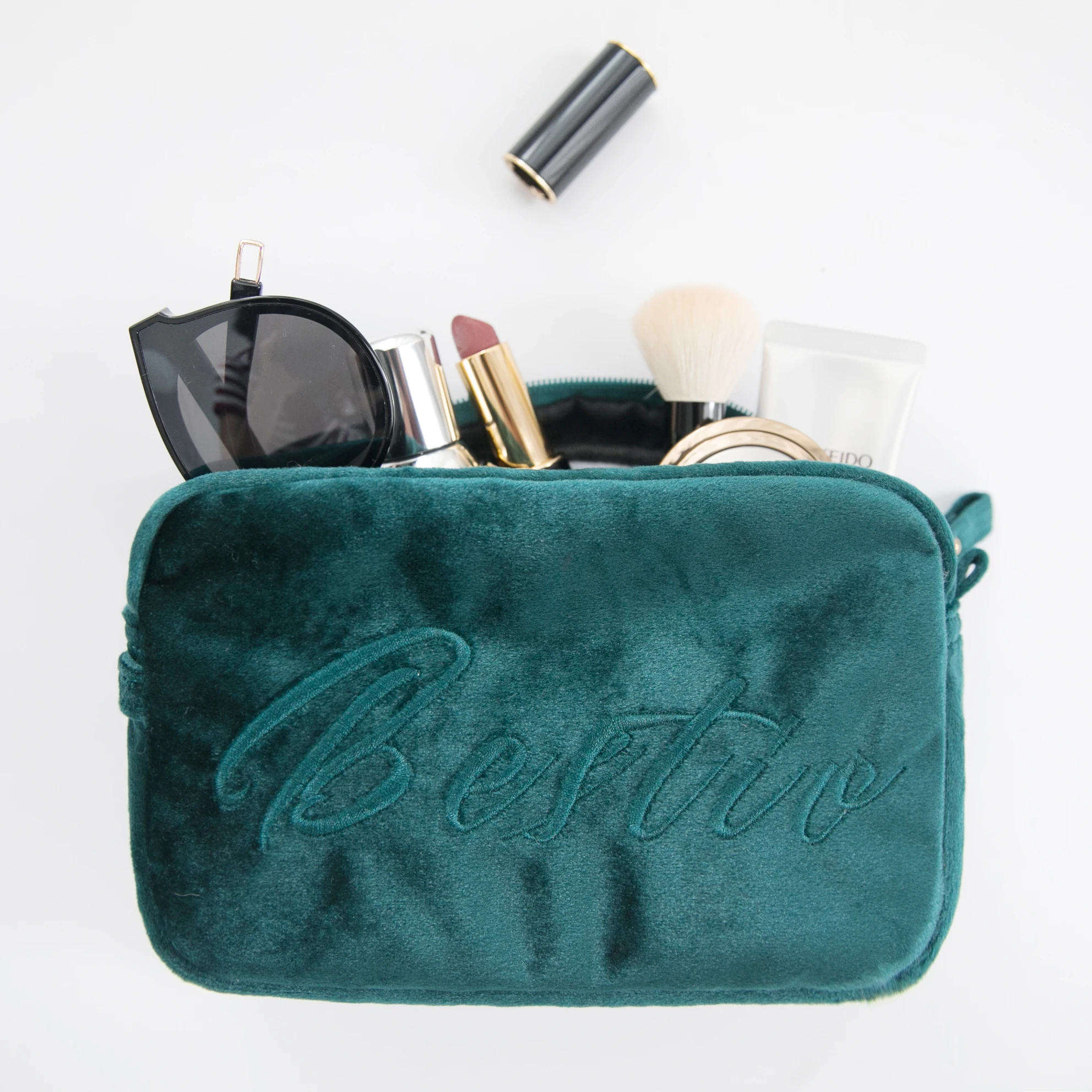 

Original Design Cosmetic bag portable large-capacity girl luxury gift velvet Makeup bag receipt bag