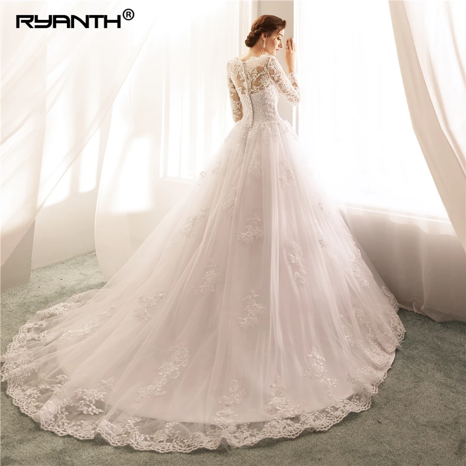 Long Sleeves Wedding Dresses 2019 Lace A Line Wedding Gowns Sexy Sheer New Arrival Bride Dress Robe De Mariee Vestido de Noiva