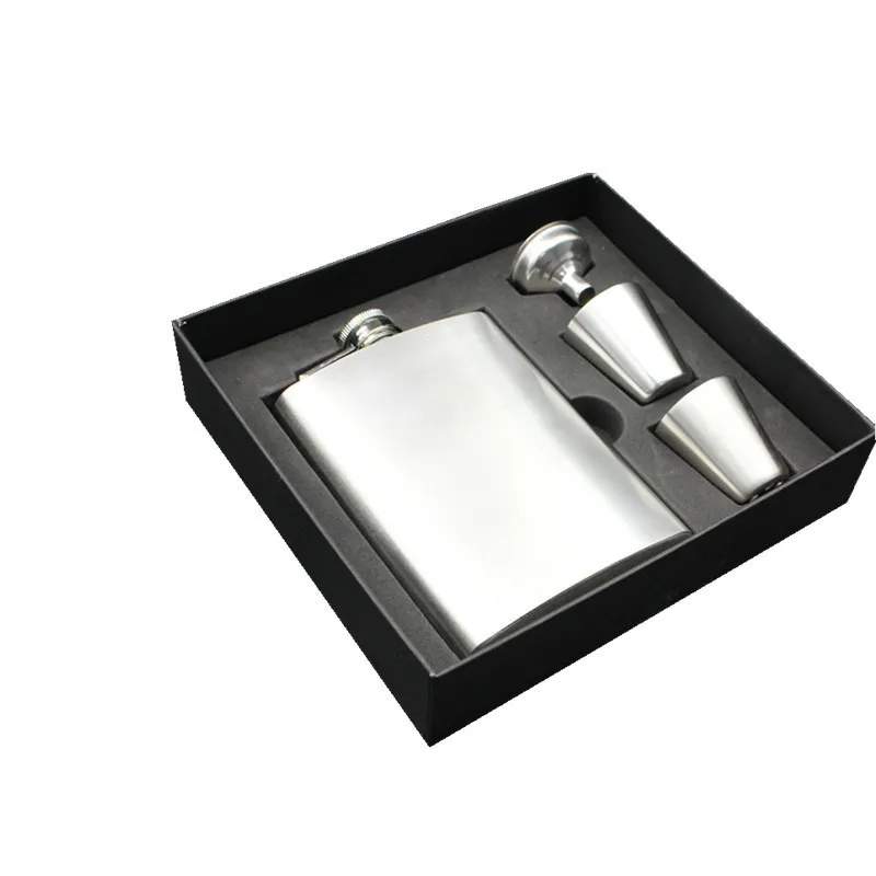 

2018 Bpa free 8oz whisky Imprint liquor flagon cccp Stainless steel Glossy face alcohol hip flask SET with BLACK gift box