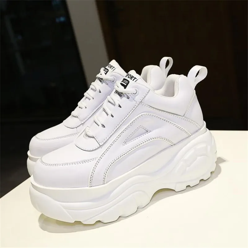 

2019 New women shoes fashion autumn winter Genuine leather Lace-up Casual sports women shoes round head thick bottom sneakers