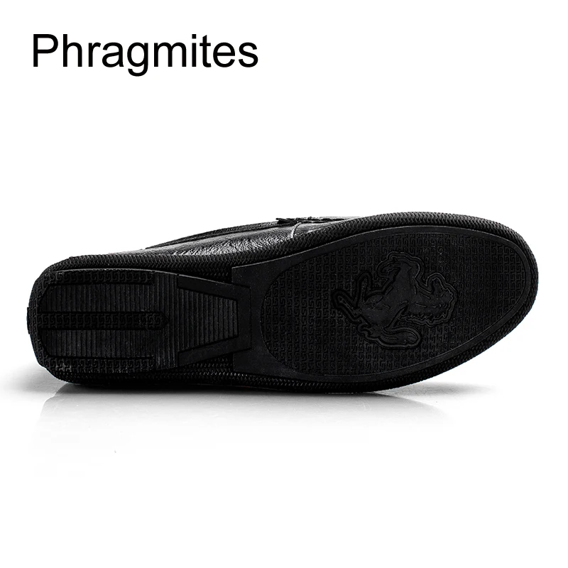 Phragmites Handsome Rivet Men Shoes Soft Anti-slip Drive Shoes Slip On Leather Loafers Big Size Moccasin Gommino Chaussure Homme Phragmites Handsome Rivet Men Shoes Soft Anti-slip Drive Shoes Slip On Leather Loafers Big Size Moccasin Gommino Chaussure Homme