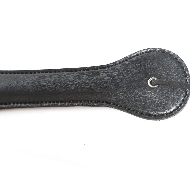Negro Tres remaches estilo sex slave flogger paddle puta culo nalgadas esclavo whip fetiche bdsm juegos eroticos juguetes sexuales para parejas Negro Tres remaches estilo sex slave flogger paddle puta culo nalgadas esclavo whip fetiche bdsm juegos eroticos juguetes sexuales para parejas