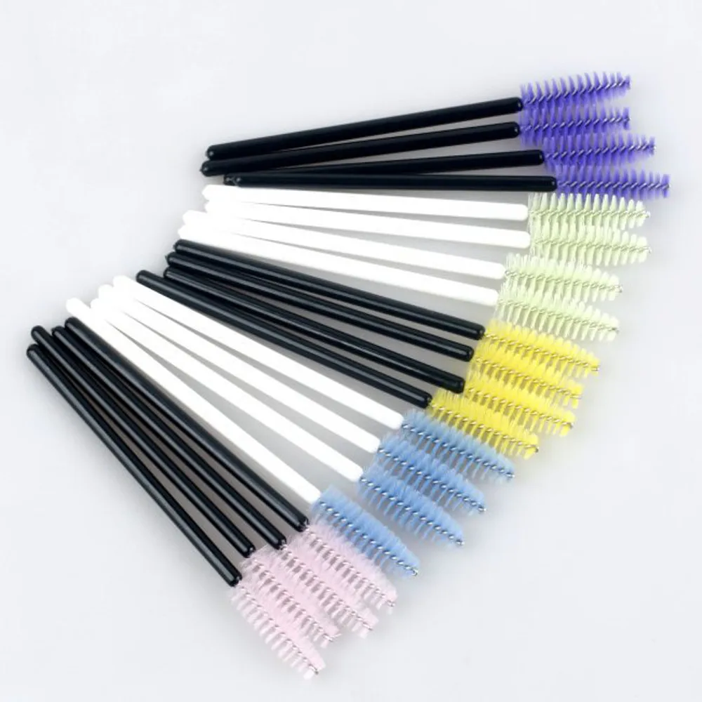 Hot sale 100 Pieces Multicolor Disposable Eyelash Mascara Brushes plastic handle Soft Beauty