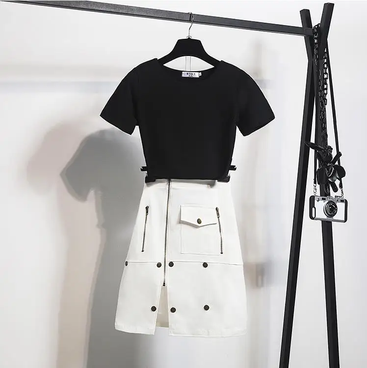 Летний уличный комплект из двух предметов, модная Корейская однотонная черная футболка+ белая джинсовая юбка на молнии с карманами и заклепками комплект с мини-юбкой - Цвет: set