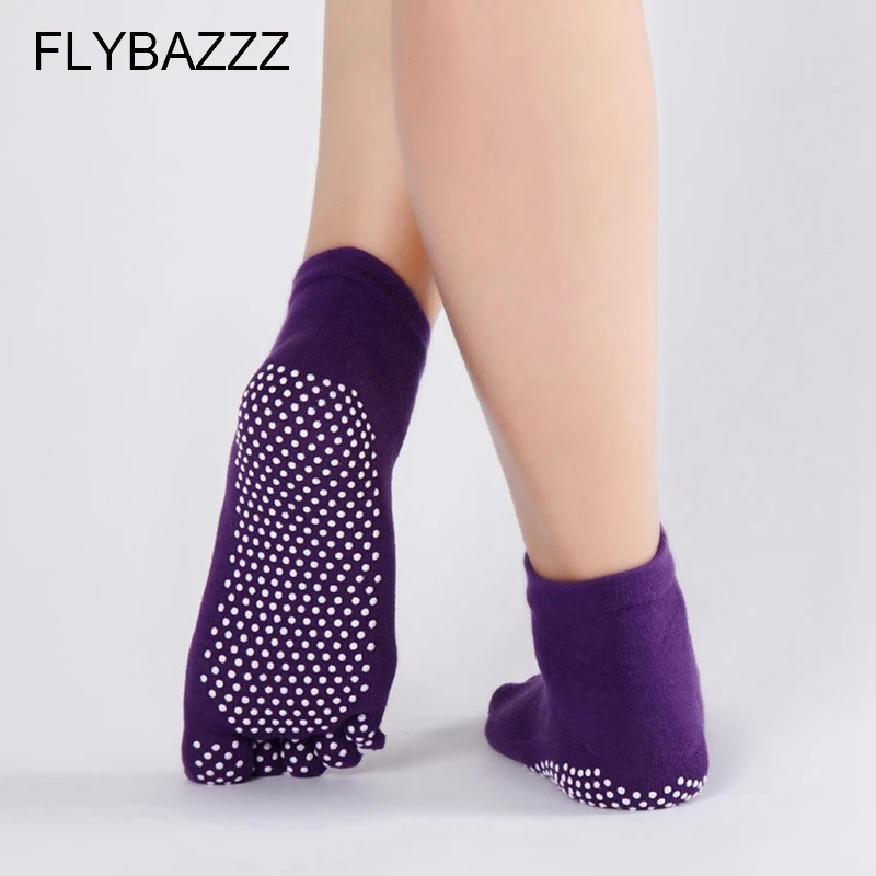 

1 Pair Women Professional Toeless Yoga Socks Open Toe Peep Toe Yoga Socks Girls Anti-Slip Silicon Half Five Fingers Cotton Socks