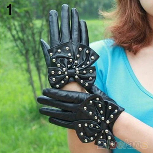 Новинка; Лидер продаж; зимние мотоциклетные женские перчатки с заклепками и бантом-бабочкой; мягкие женские перчатки из искусственной кожи; 4 цвета; M, L, 02A6, 4N3K, 7FO1 - Цвет: Black  L