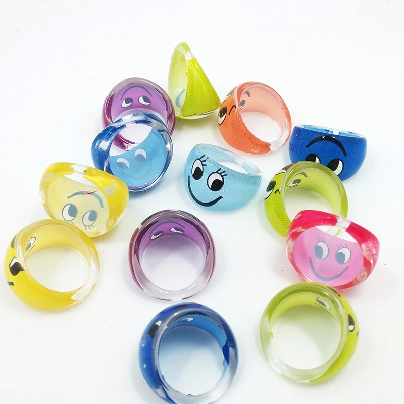 

Wholesale Mixed 50/100Pcs Lovely Smiling Face anillo mood expression oval/flower Rings for Girls Children Kids party gift