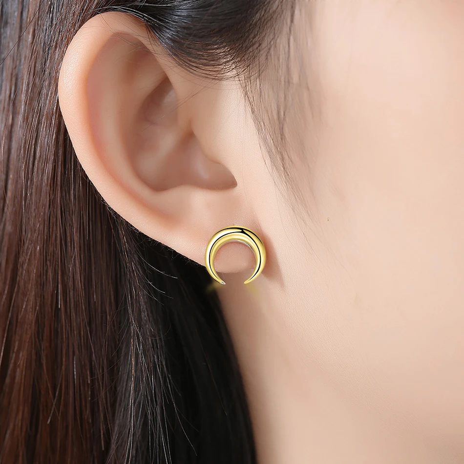 ELESHE Fashion 925 Sterling Silver Moon Shape Small Stud Earrings For Women Shiny Gold Color Earrings Wedding Engagement Jewelry