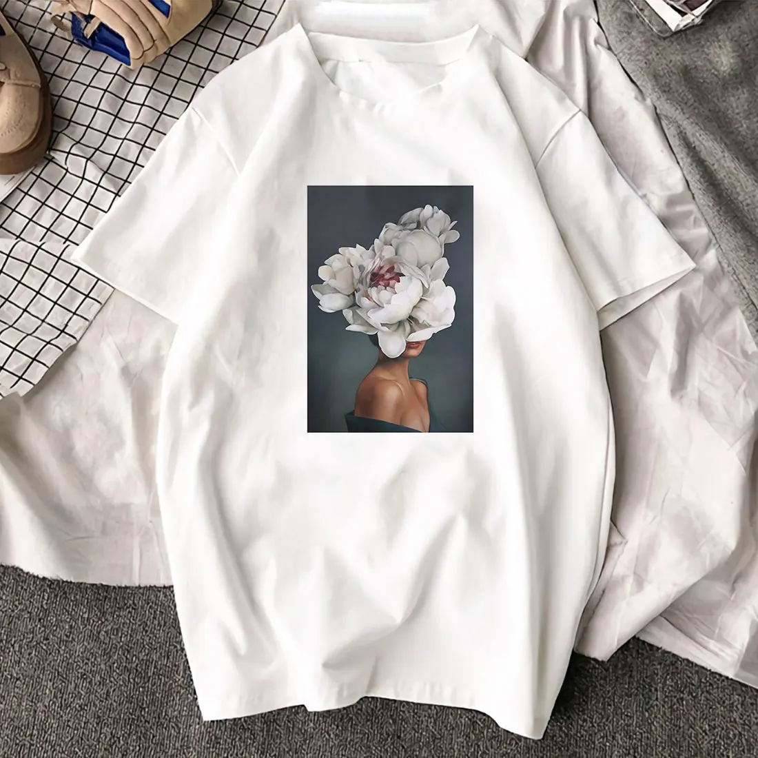 2019 White Trend Element Pattern Flowers Feather Print Summer Womens Polo Shirt Round Collar Can Breathable High Quality