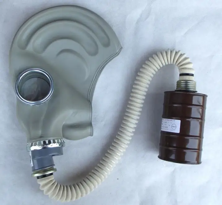 Full Face Respirator Rubber Gas Mask + 0.5 Meter Tube + One Filter Canister Deluxe Protective