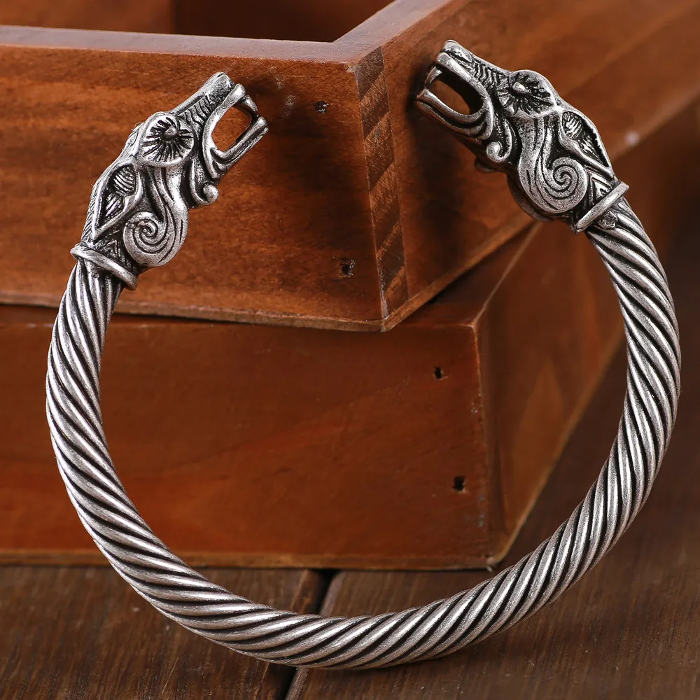 

1pc Viking Wolf Tin Bracelet Coyote Bangle Pagan Norse Nordic Wolves Cuff Drop Shipping