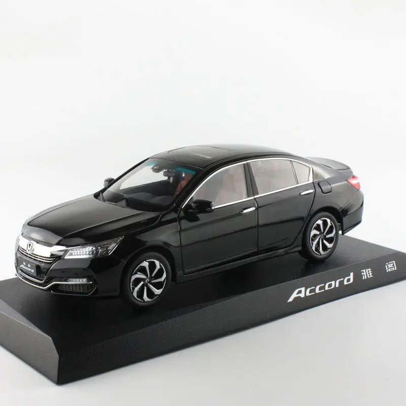 1:18 литая под давлением модель для Honda Accord 10 2016 игрушечный автомобиль из черного