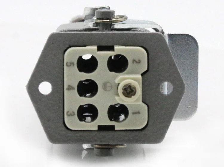 Pesados conector 4 core (3 + 1)