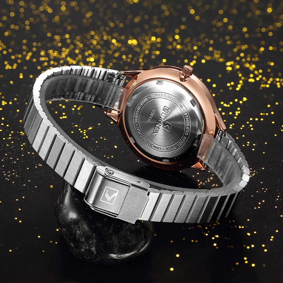 woman watch (16)
