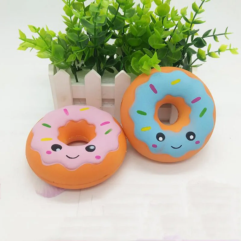 Smiley Donut Slow Rebound Simulation Donut Toys Funny Cat Face Ornaments Children Fun Squeeze Vent Decompression Toys