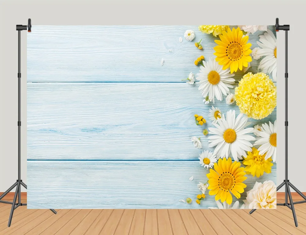 wp094_garden-flowers-over-blue-wooden-table-background-backdrop-with-copy-space