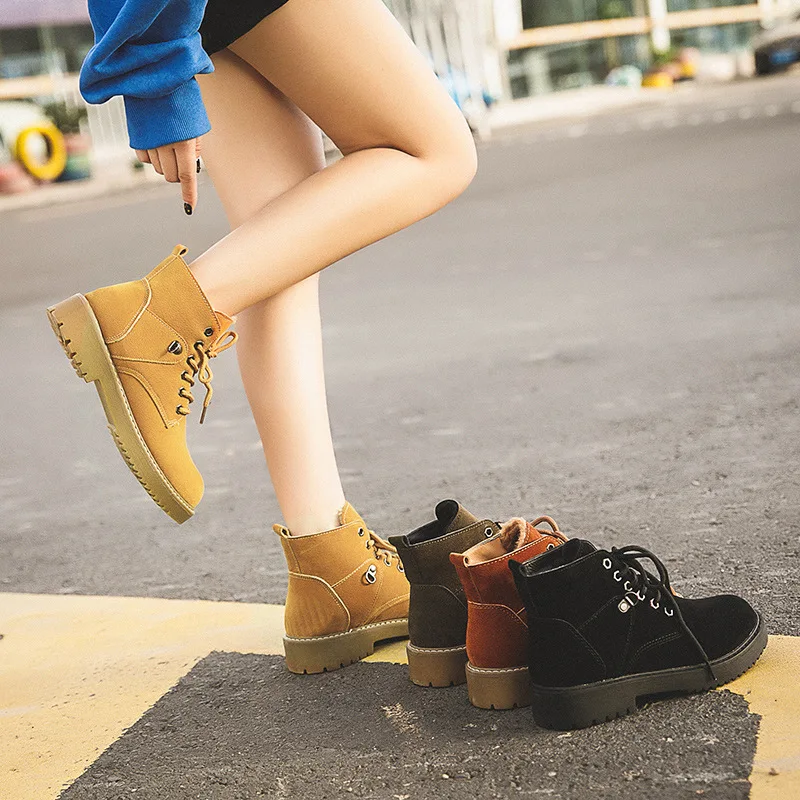 

New retro ladies Martin boots British wind students Korean version of the wild autumn winter flat black motorcycle short boots