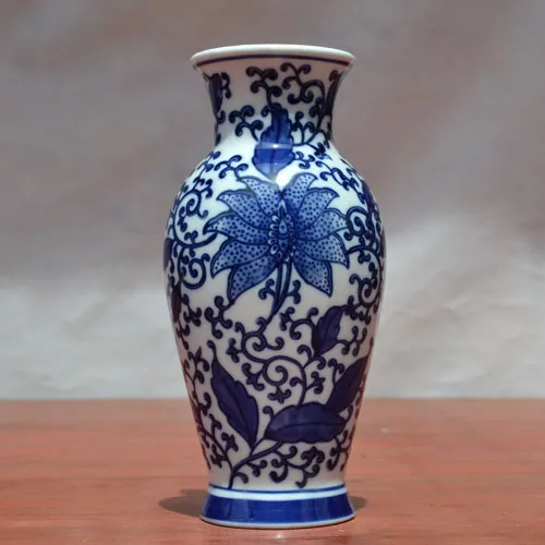 

* the blue and white porcelain vase Caicai pottery decorative wall vase vase small ornaments Chinese Home Furnishing decorations