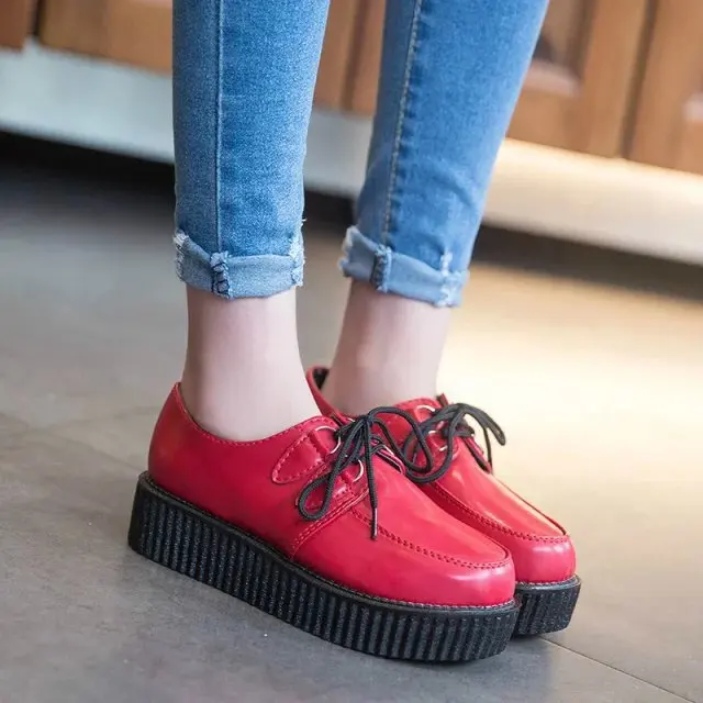 Женская обувь на толстой мягкой подошве размера плюс, женская обувь на плоской подошве, женские эспадрильи на платформе, Новая женская замшевая удобная обувь на шнуровке - Цвет: Leather Red