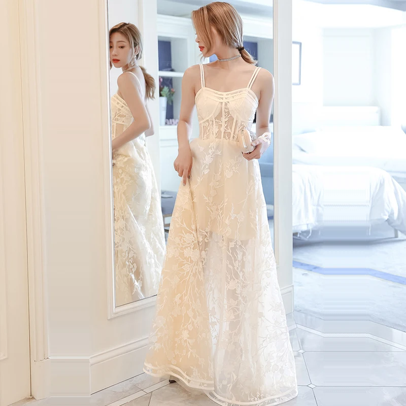 

Prom Dress White Sleeveless Vestidos De Gala Sexy Lace Women Party Night Dresses 2019 Plus Size Sling Boat Neck Prom Gowns E684