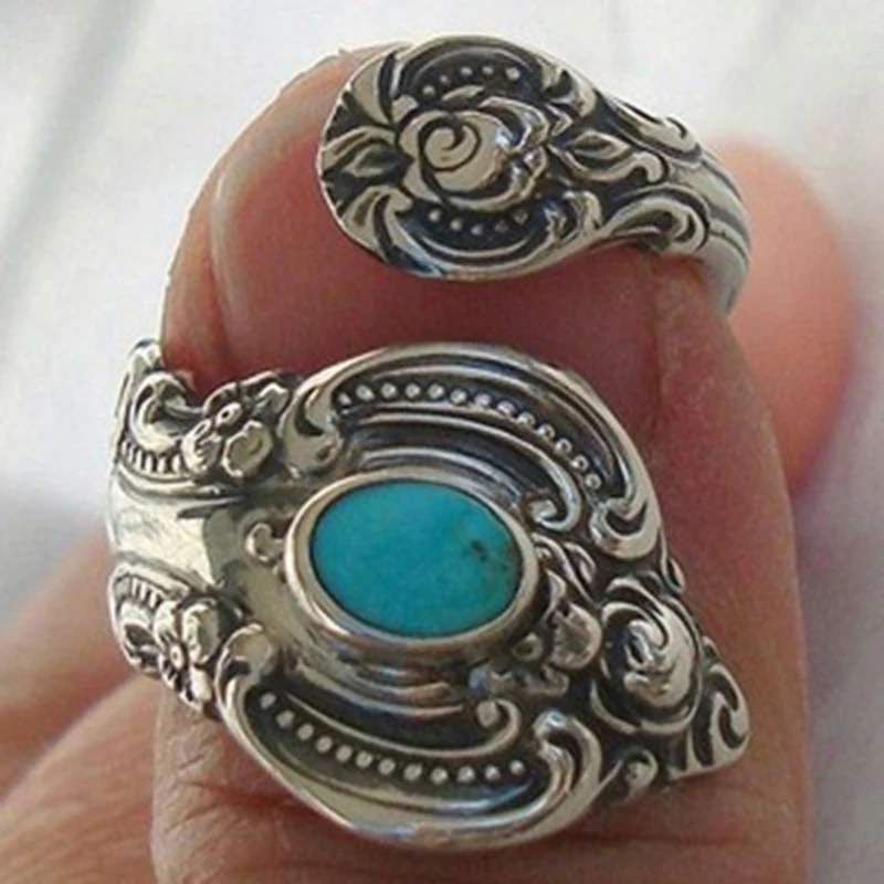 

Retro Ancient Oval Blue Stone Ring Bague Bohemian Turquoises Rings Tibetan Large Antique Silver Carved Pattern Finger Jewelry Z4