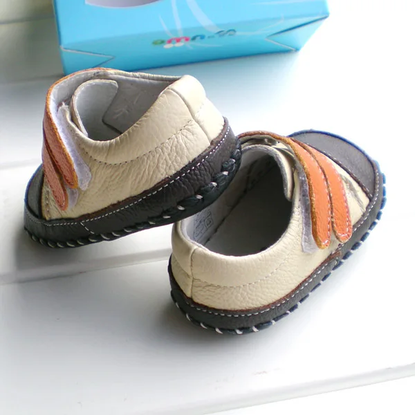 Sapatos da Criança por Atacado Nova Bebê Meninos Moda Retalhos Couro Genuíno Crianças Sapatos Casuais Primeiros Caminhantes Venda Quente Omn 8 High Quality Mamãe e Bebê