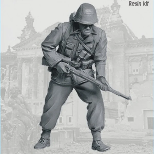 

1/35 resin figure soldier model World War II soldier GK white model hand-held scene combination 127