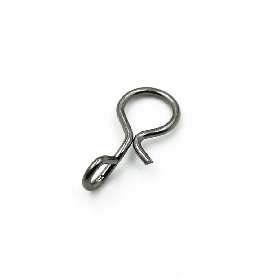 40 قطع مشتركة مع السمك الأسود اللون يطير الصيد الخاطف التغيير السريع لل وربط السحر عالية الكربون الصلب الصيد اكسسوارات