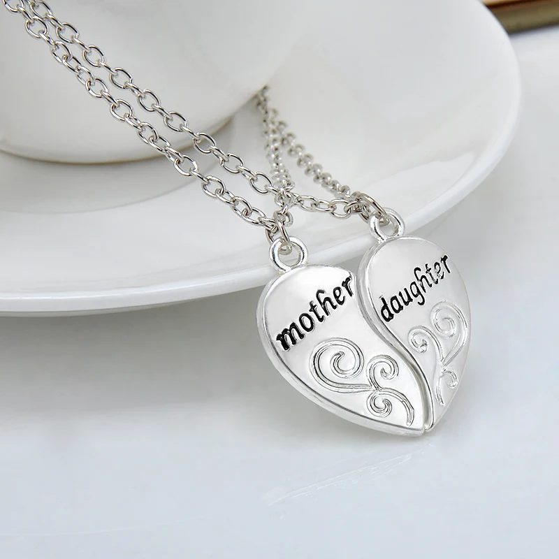 charming splice heart pendant mom and daughter letter necklace women