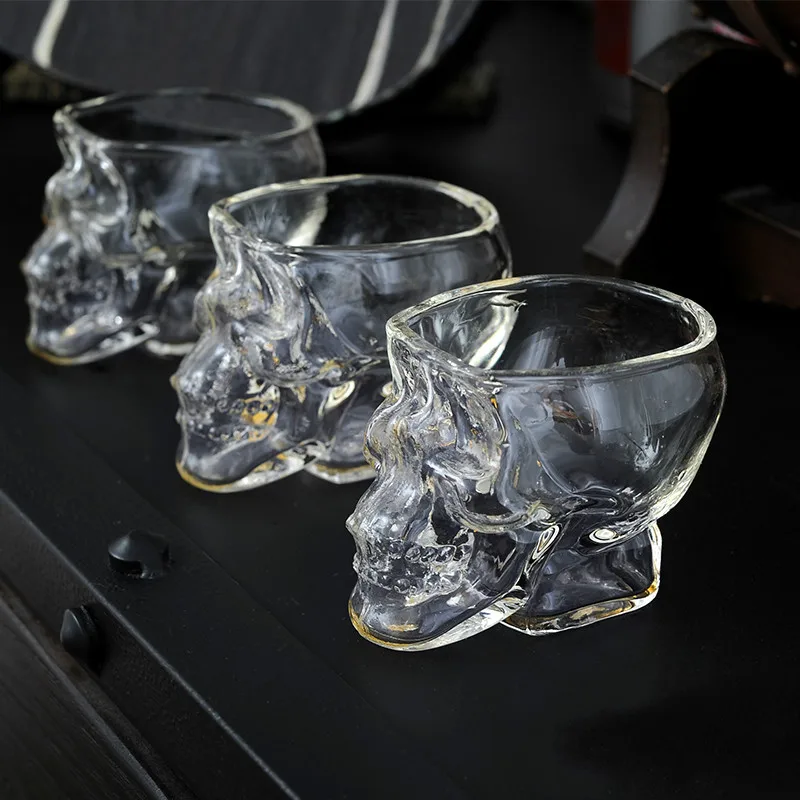 

1piece 75ML Creative Skull Glass Cup Ghost Festival Gift Glass Goblet Decoration KTV Party Wine Glass Birthday Gifts