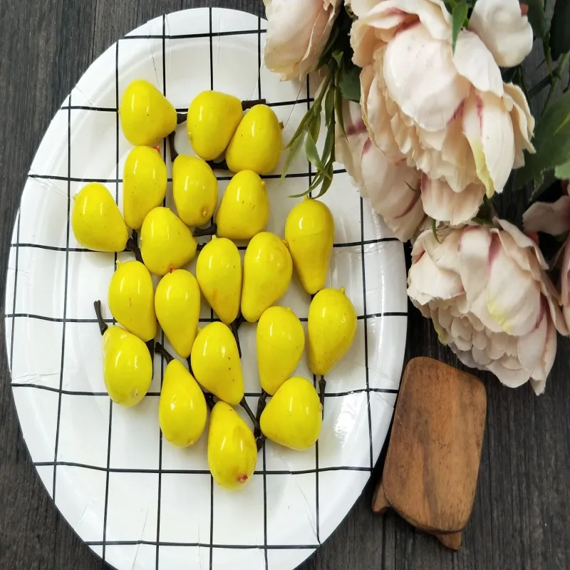 

10 pcs Artificial Realistic Simulation Fake Pear Fruit Home Decoration