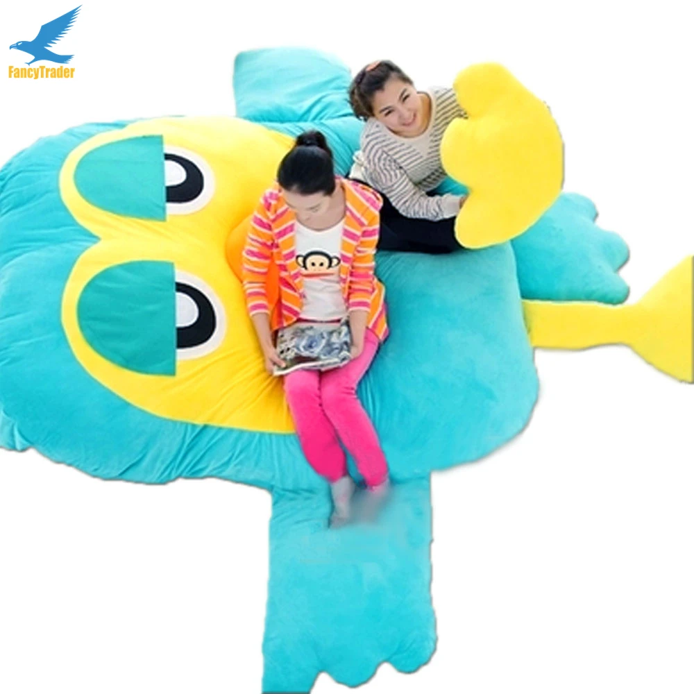 giant stuffed owl